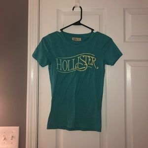 Aqua Hollister shortsleeve w/ light green letters